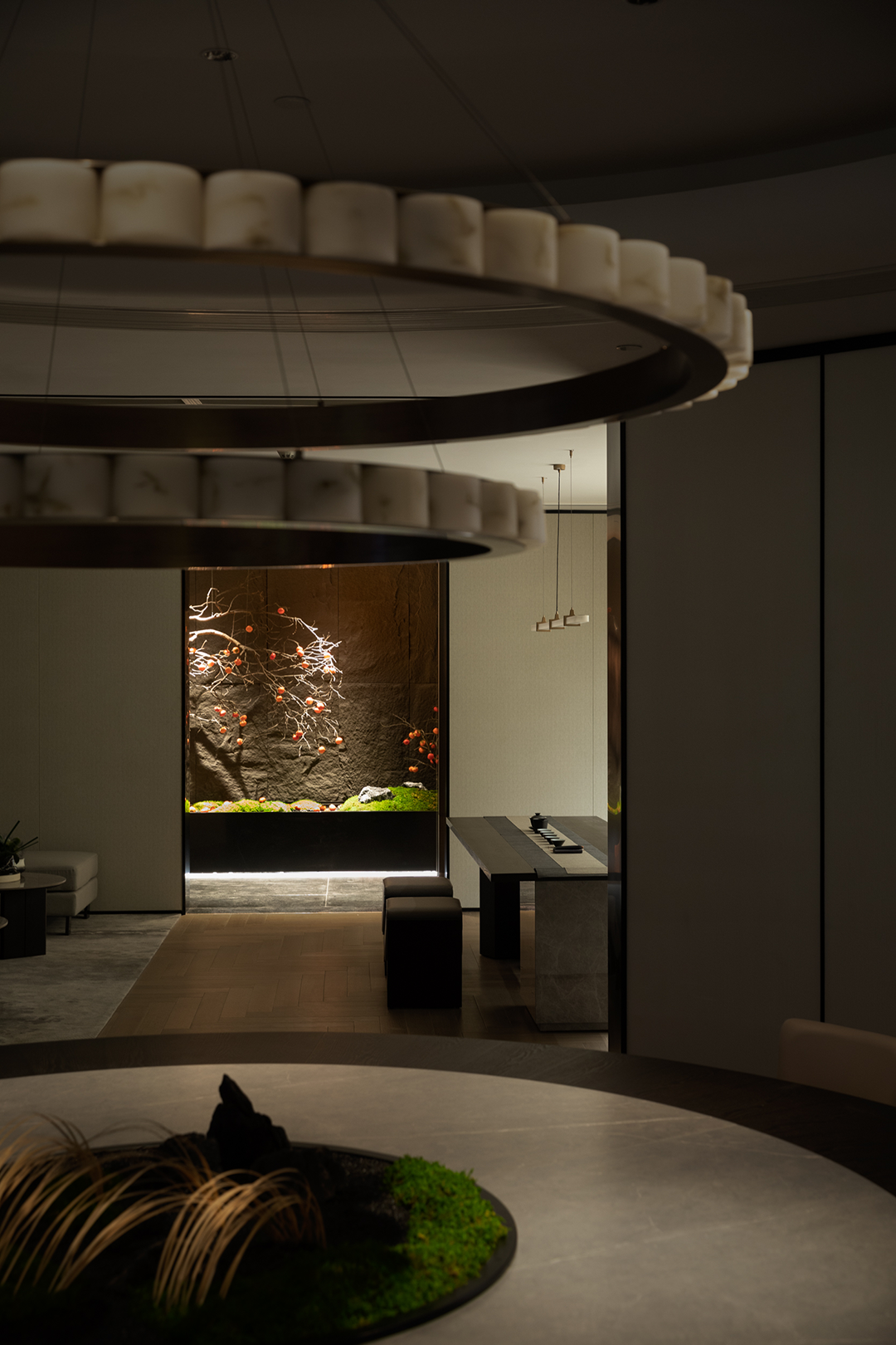 一席光影，半卷山水：空间内外的静谧美学-35