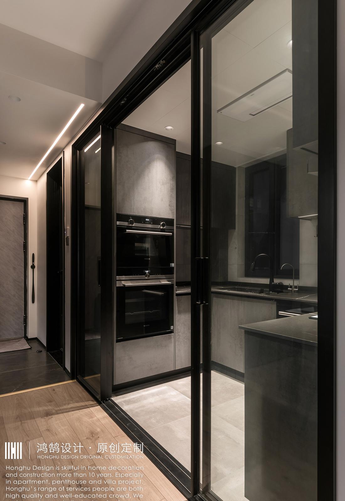 柔和光线打造温馨婚房丨中国上海丨鸿鹄设计-13