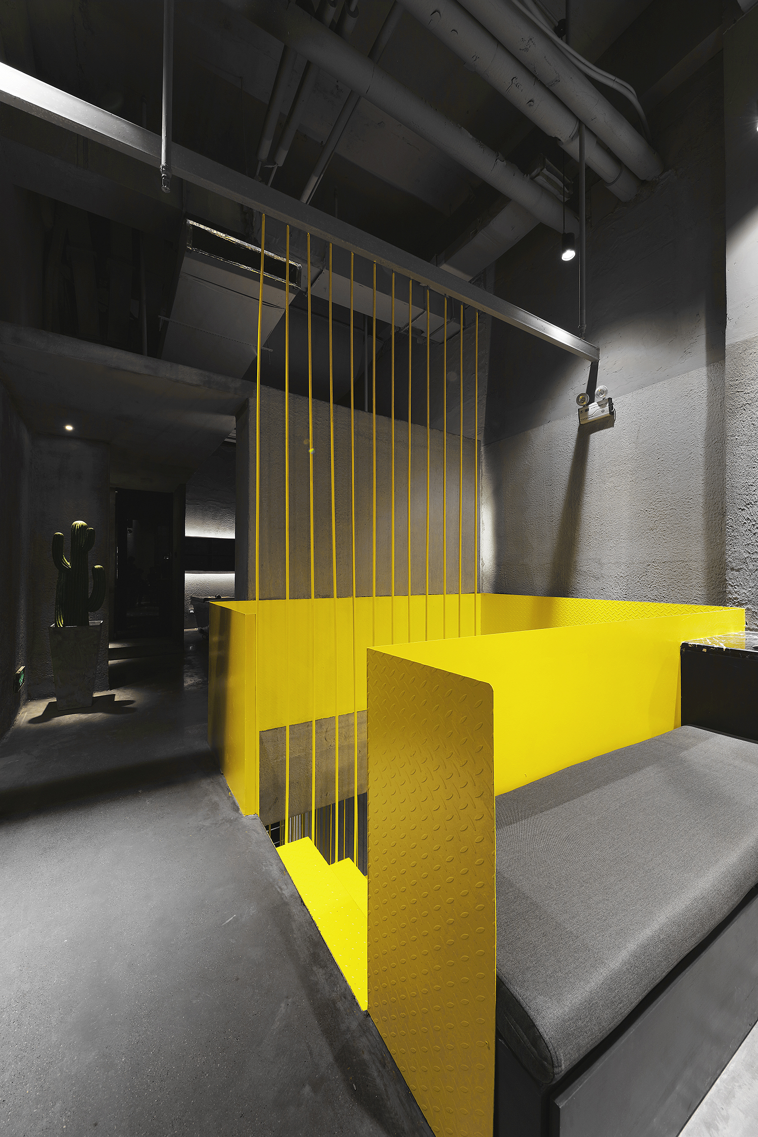 层迭 | 天后站品牌潮流形象店-11