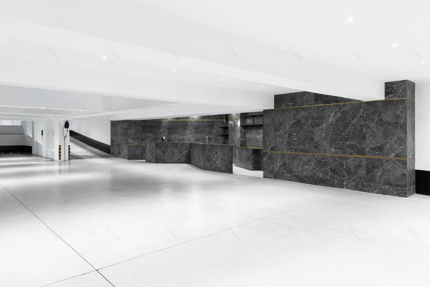 雅典带大理石接待处的停车场丨斯洛文尼亚科洛丨Oikonomakis Siampakoulis architects-14