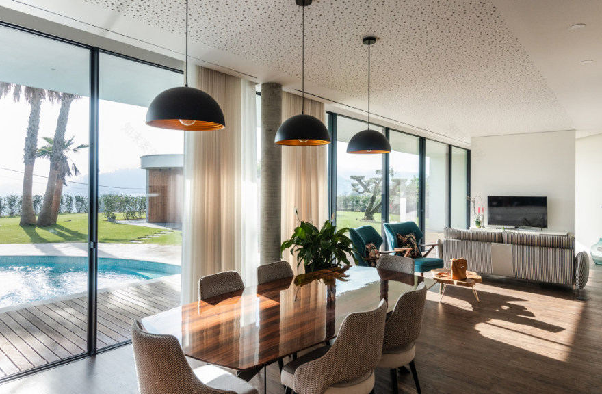 葡萄牙 Arouca 住宅 | 融入自然的"天眼"建筑-39