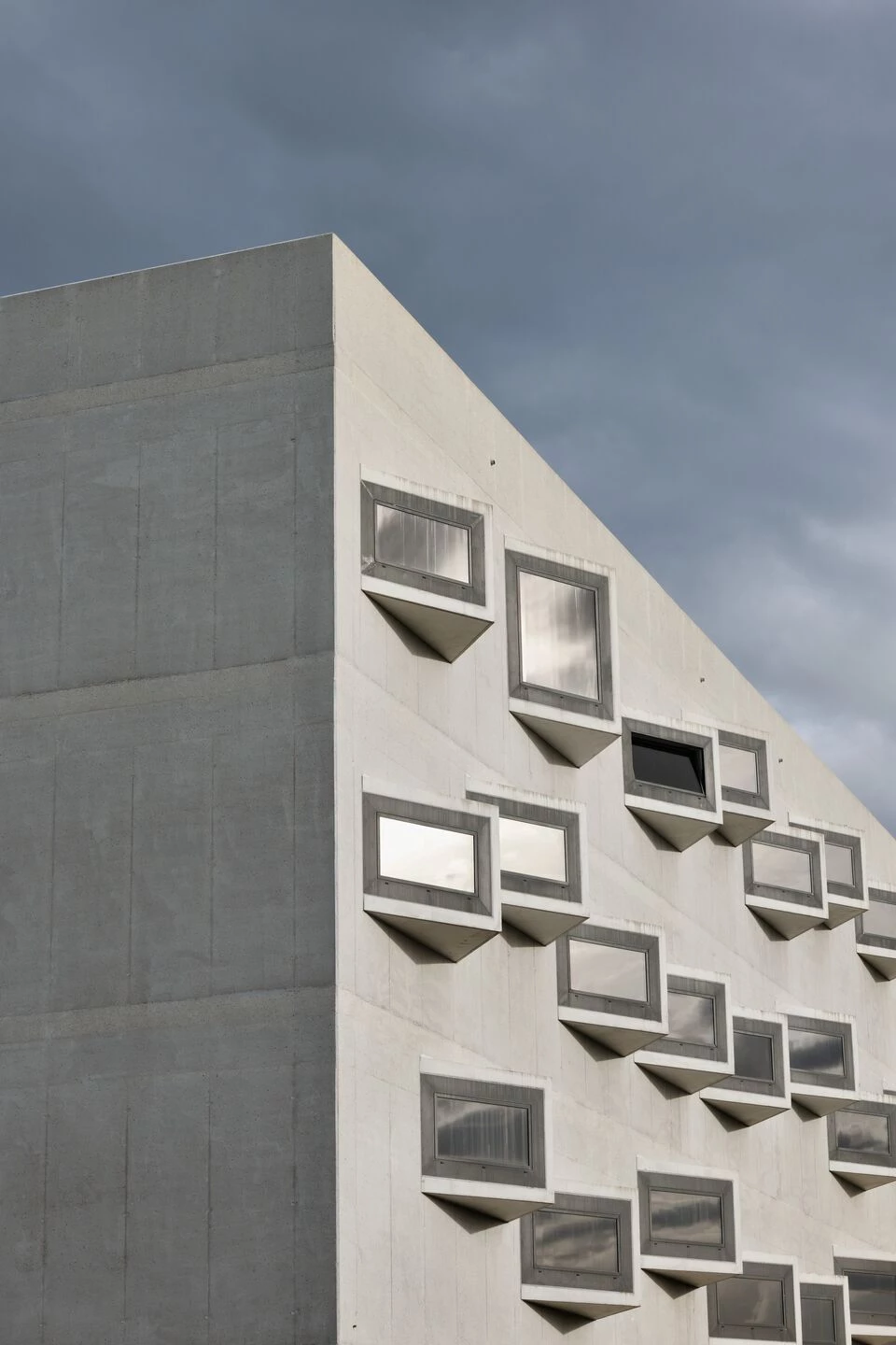 伊佐拉大学校园丨斯洛文尼亚丨Dekleva Gregoric Architects-27