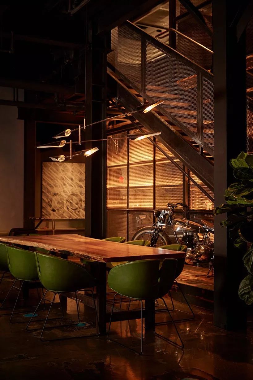 纽约西区汽车俱乐部 | 工业风奢华空间-25