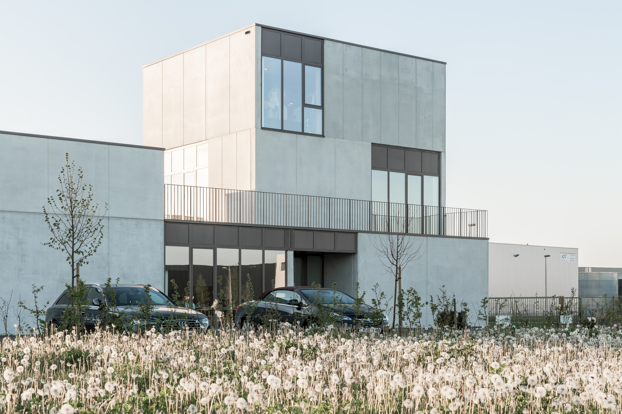 比利时 2perfection 总部办公建筑 | 功能与美学的完美融合-10