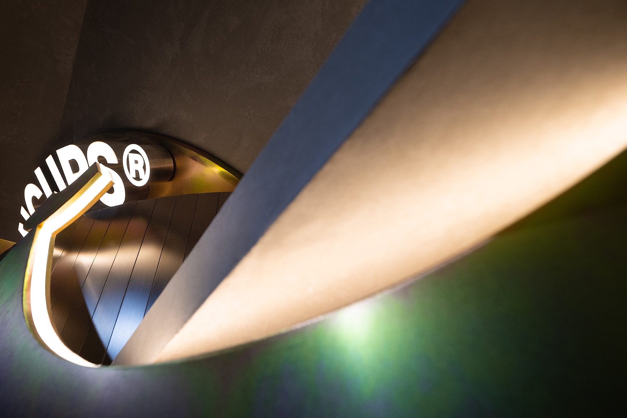 SEVENCUPS COFFEE 杨舍老街店丨中国江苏丨无锡欧阳跳建筑设计有限公司-31