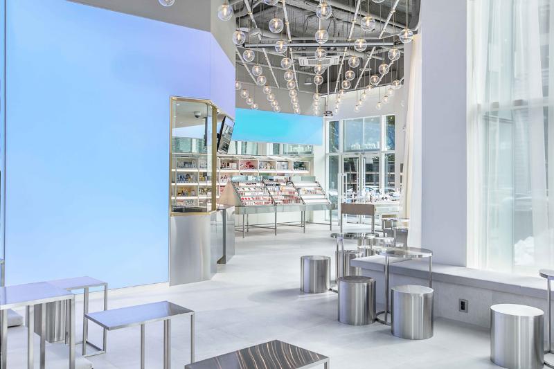 46 平米多元美容商店，打造健康美容一站式空间-2