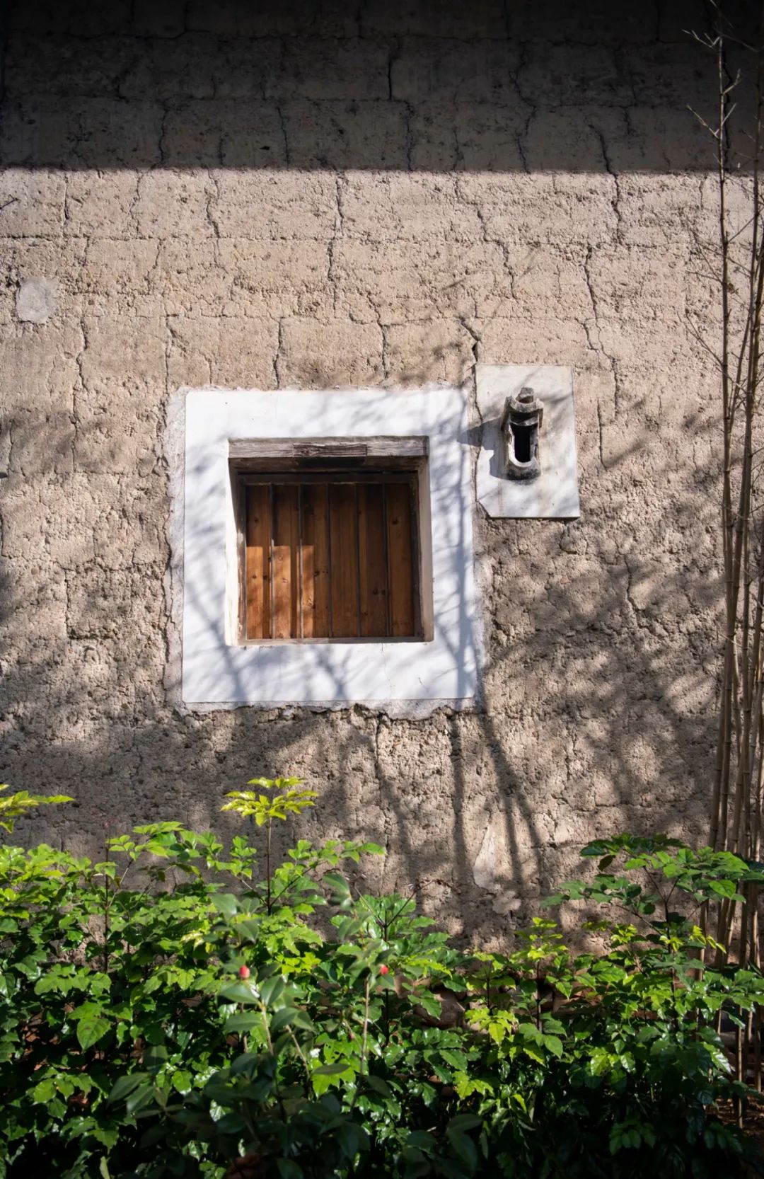 归隐深山，客家土楼变身为文化行馆-48