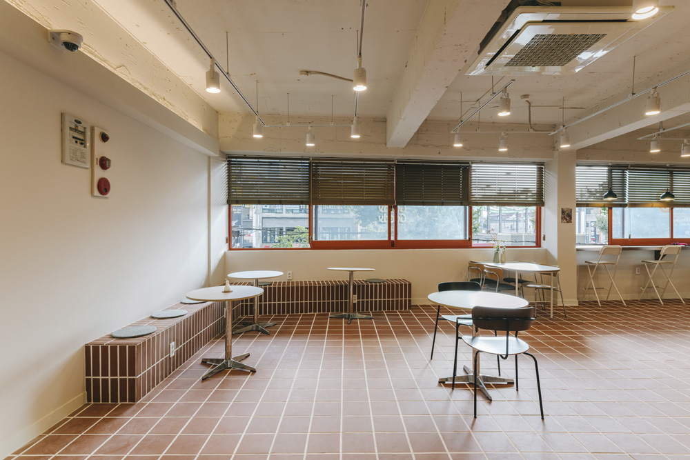 30 平米简约咖啡馆，打造精致空间-9