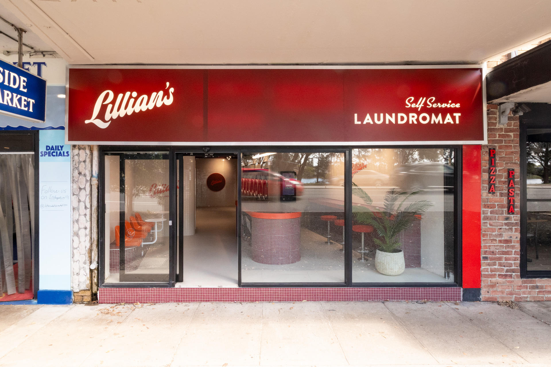 LILLIAN'S LAUNDROMAT-20