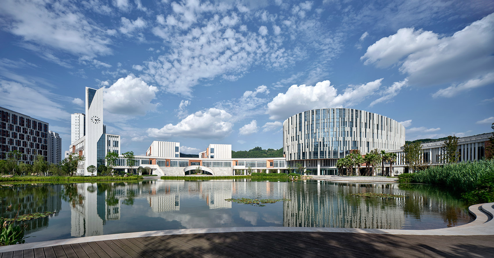 四川外国语大学成都学院宜宾校区丨中国宜宾丨同济大学建筑设计研究院(集团)有限公司-17