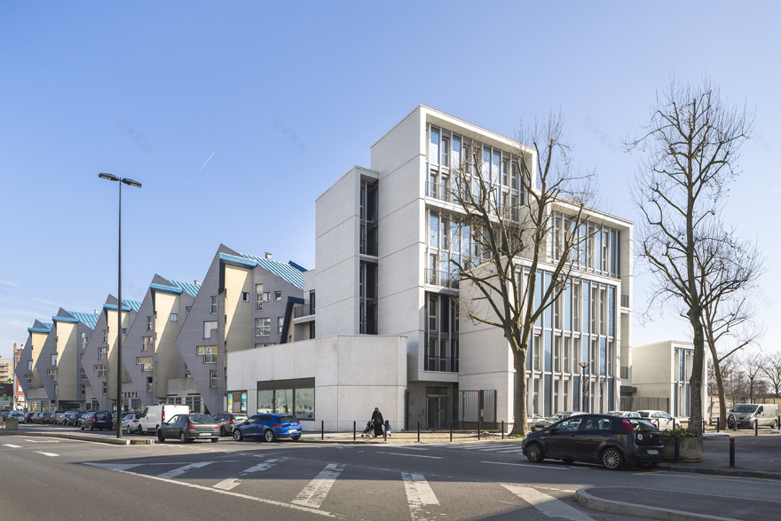 巴黎“蓝色屋顶”木结构住宅楼-13