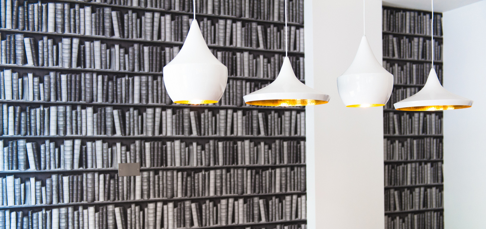 由贝利–伦敦陈列室-9