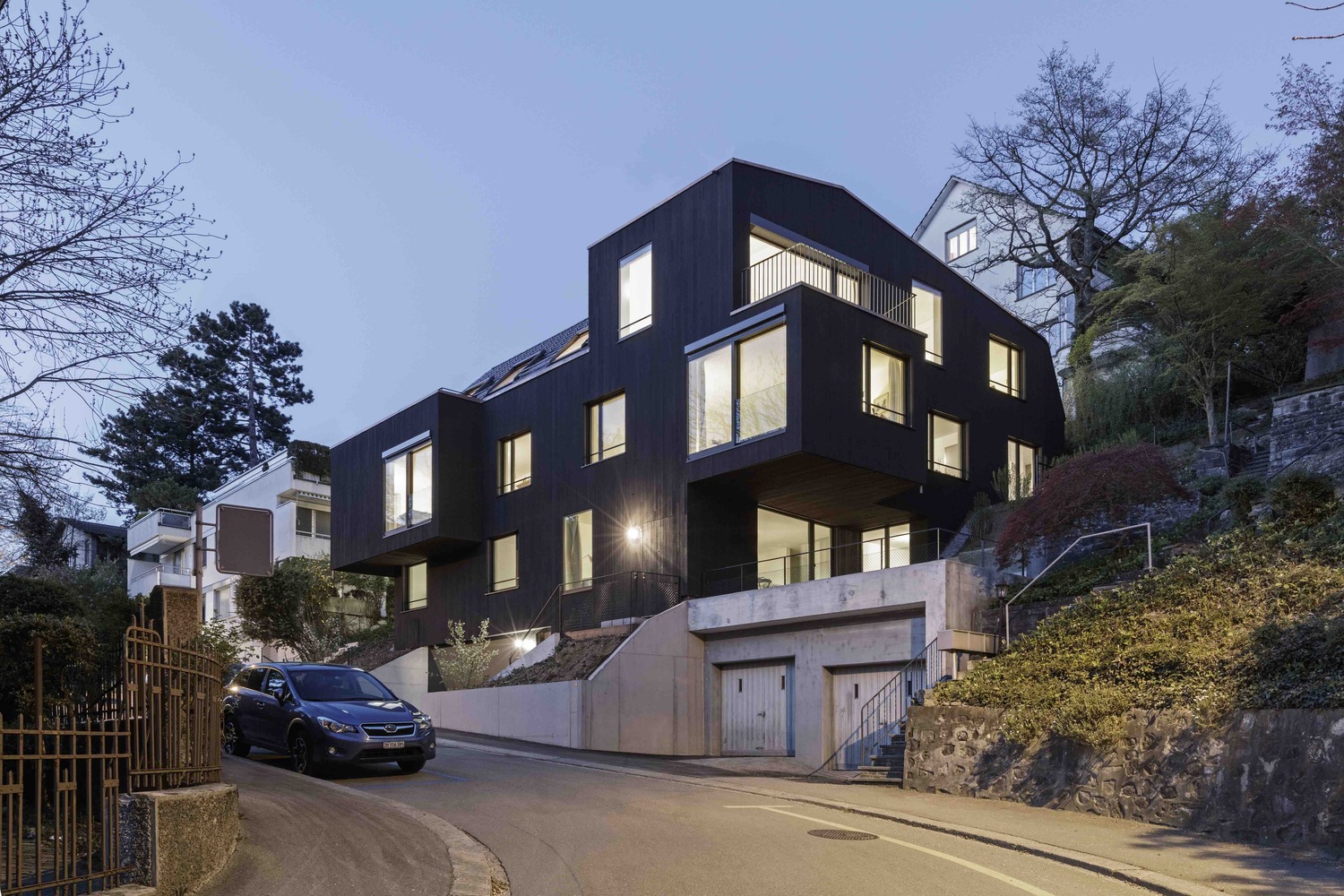 苏黎世多彩雕塑公寓-16