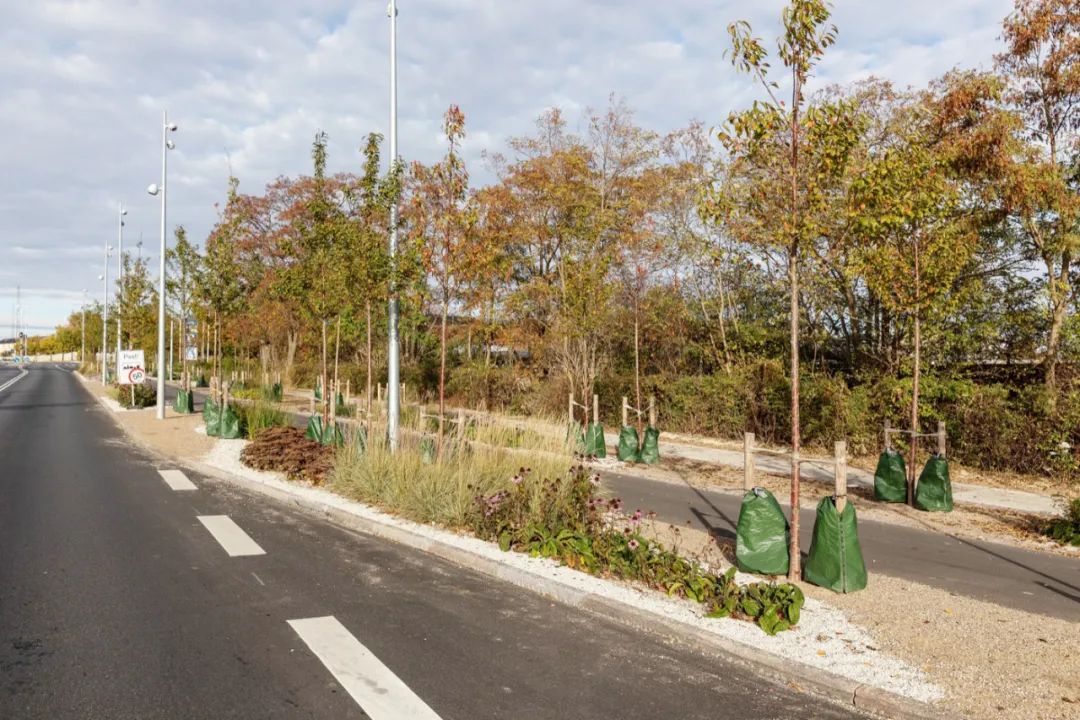 创意街区设计 | 打造人性化公共空间-51