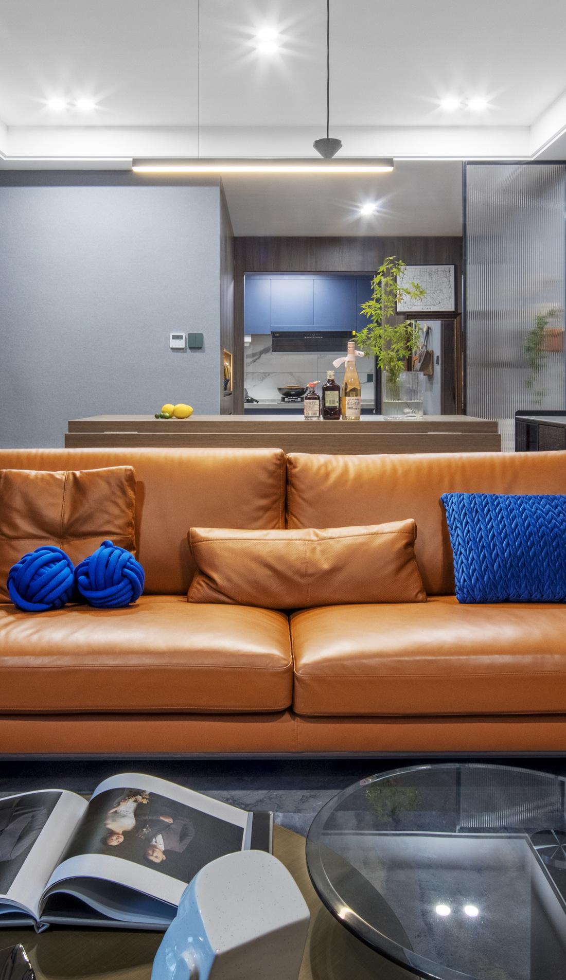 新婚夫妻现代风家居设计-12