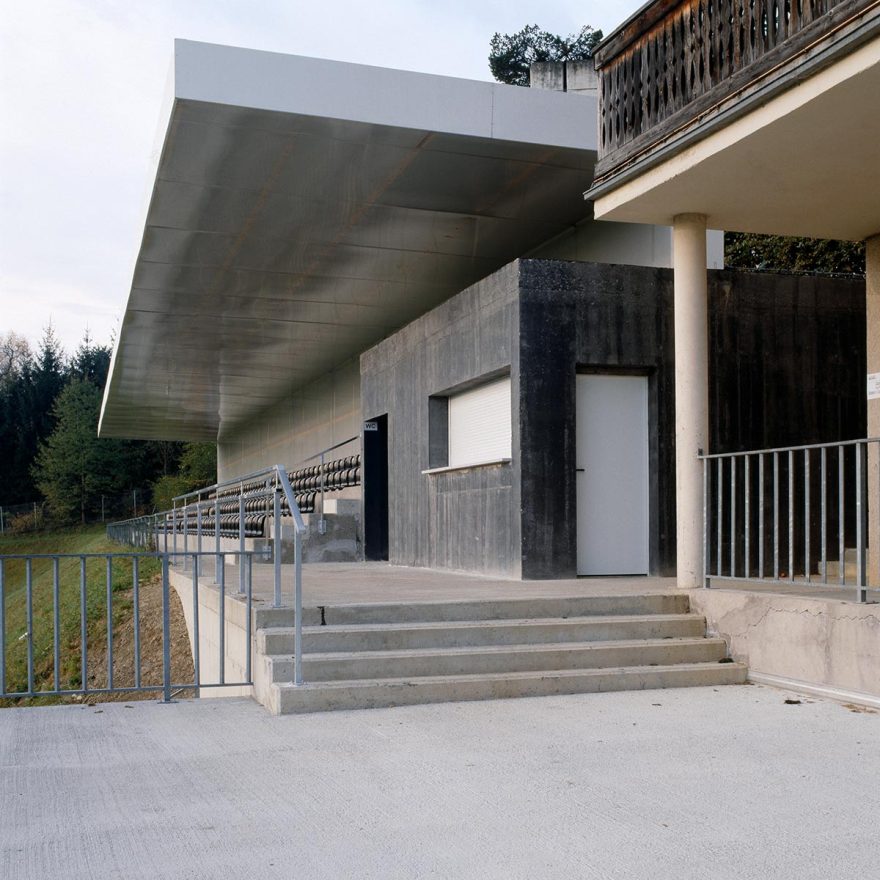 沃尔芬足球场丨Hertl Architekten-8