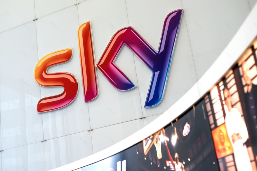 米兰 Sky Milano 大楼 · 绿色生态与高科技的完美融合-41