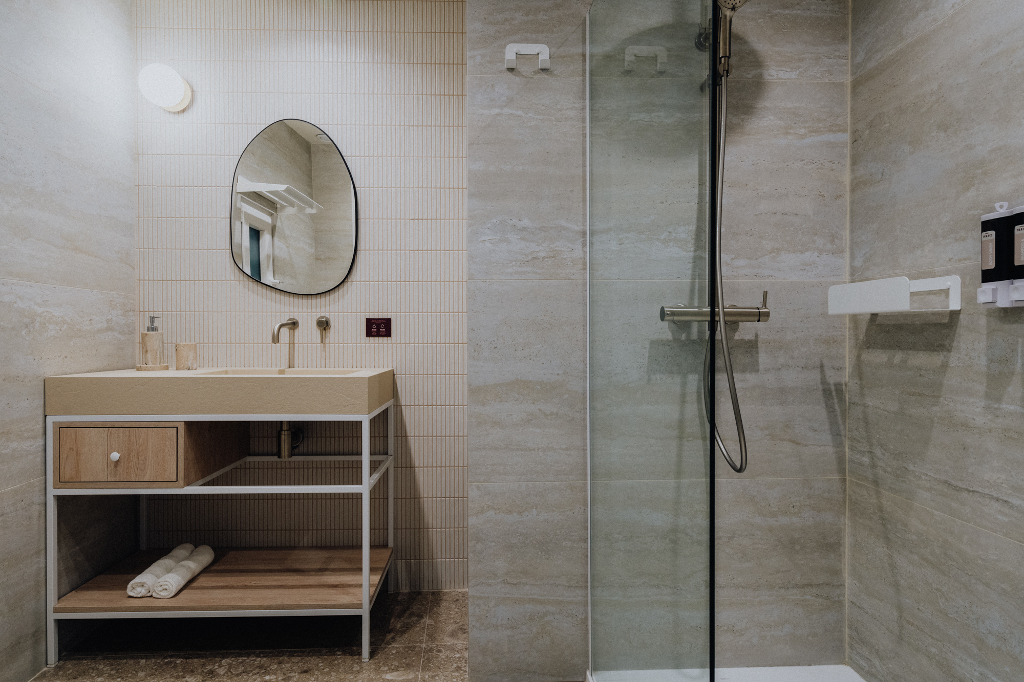 旅馆丨DAAA Haus-16