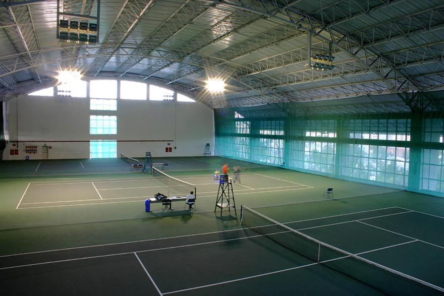 巴西 Poliesportivo PUCRS 运动中心,现代建筑与环保设计的完美结合-7