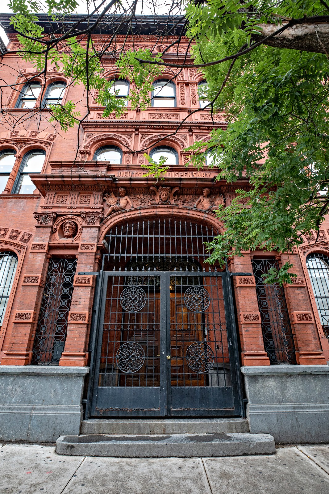 纽约东村 The Wing 女性联合办公空间 | 现代共享办公新趋势-15