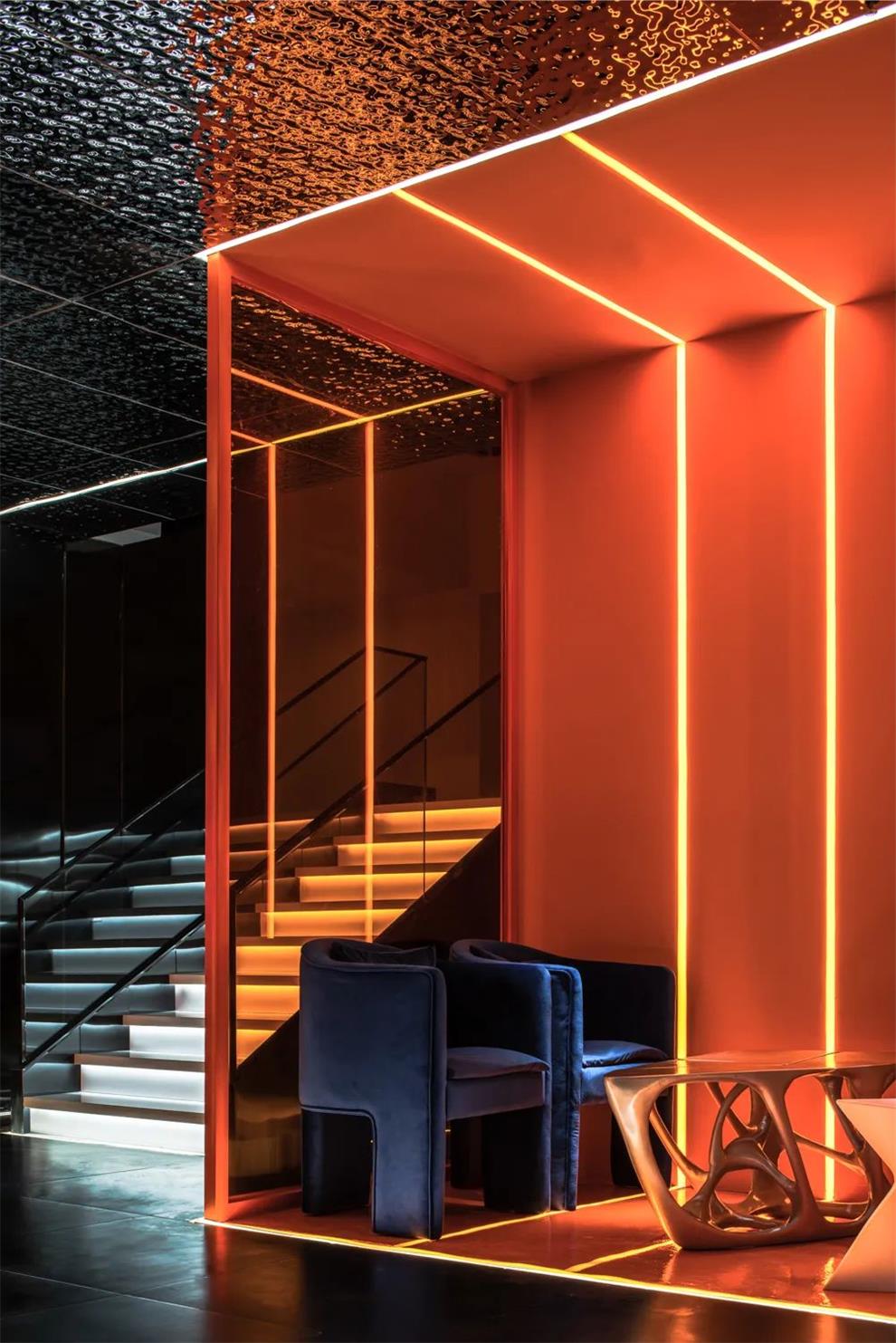 赛铂电竞酒店丨中国红河丨寸匠  FF建筑设计有限公司-12