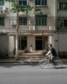 Unwind咖啡丨中国杭州丨山地土壤室内设计