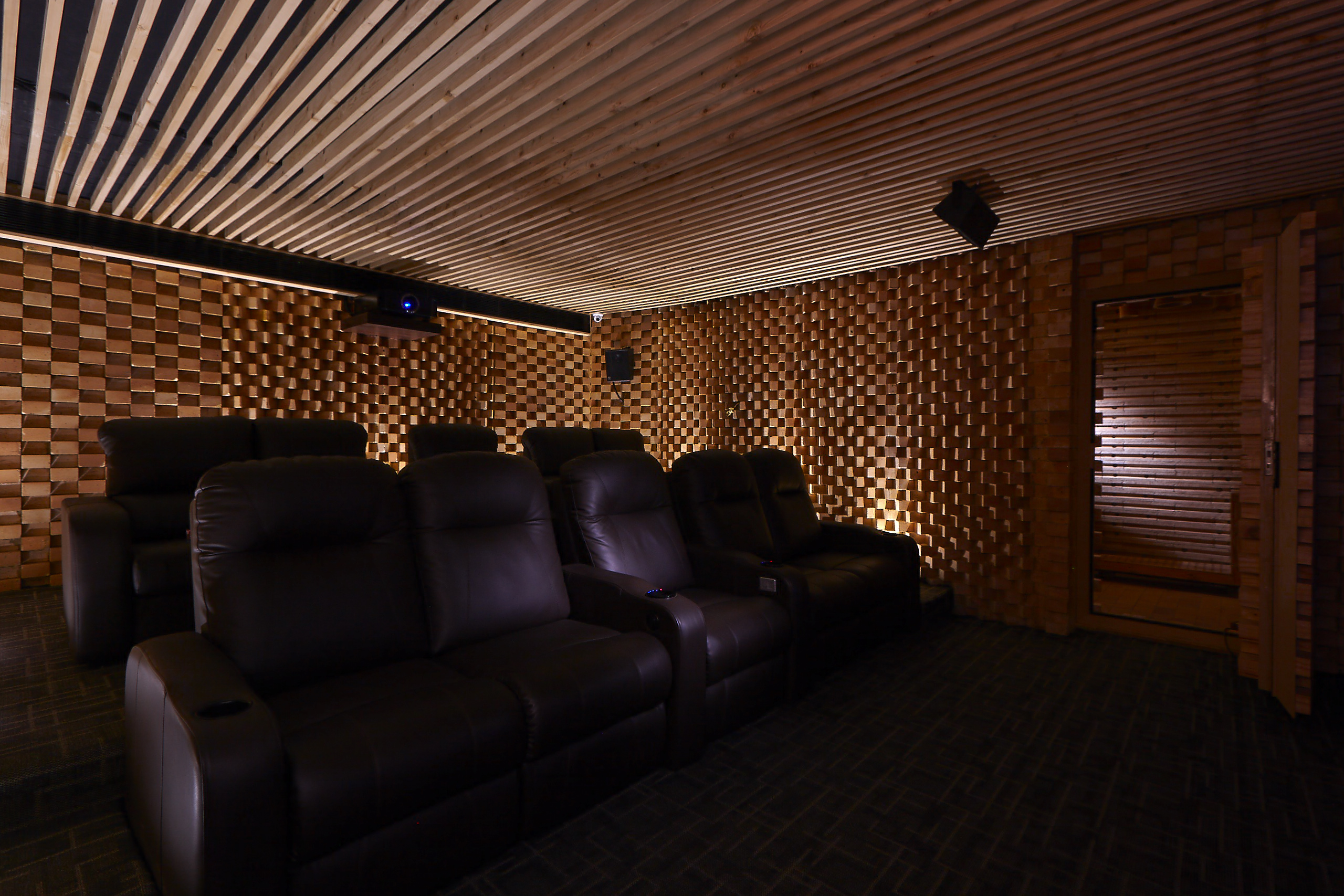 电影工作室丨Sfurna Designs-41