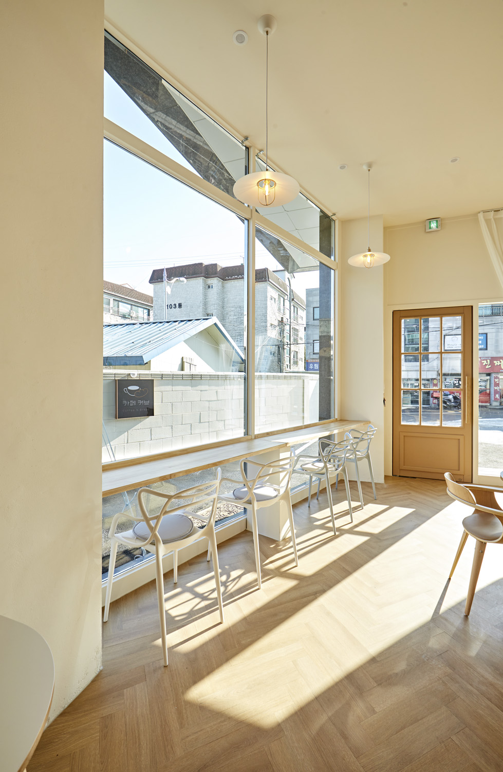 温馨 18 平米咖啡厅，打造温暖氛围-14