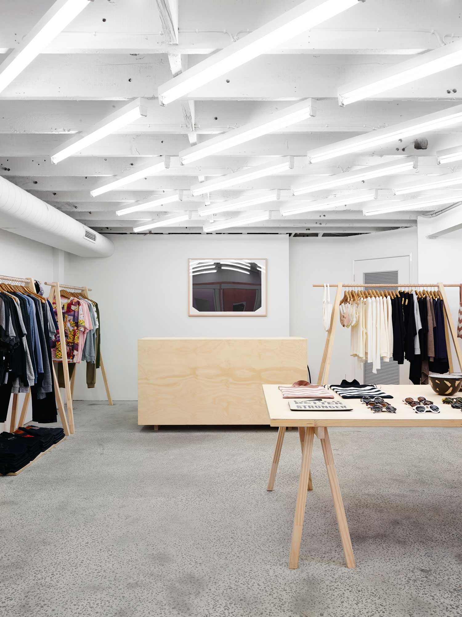 米尔恩街住宅，19 詹姆斯街，万多街，金发维纳斯零售店，砖厂设计工作室，唐娜·比昂达，测量公司，标准市场公司-19