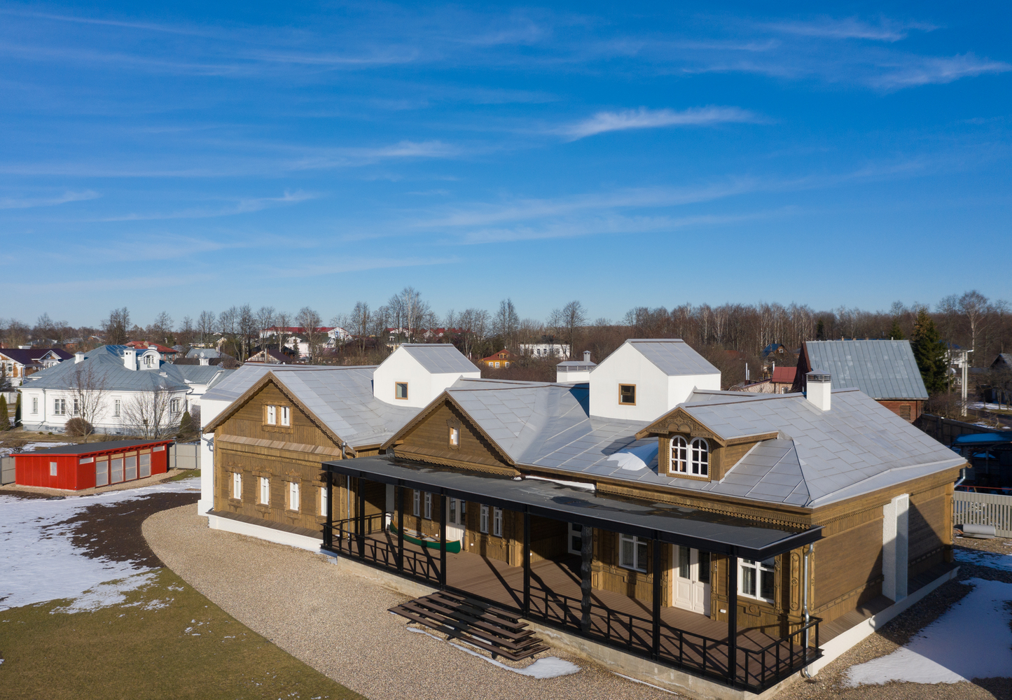 俄国苏兹达尔房地产大厦-11