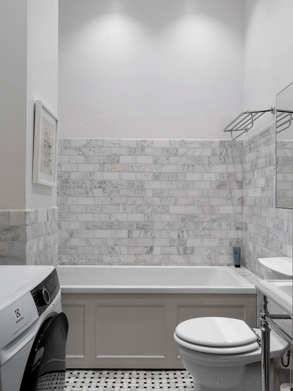 斯德哥尔摩公寓优雅图书馆设计-30