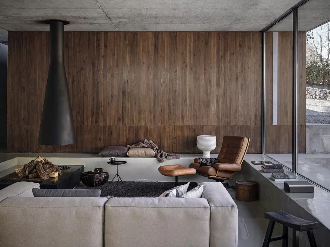 长城脚下旧仓库新生,石墙木屋打造自然宜居空间-25