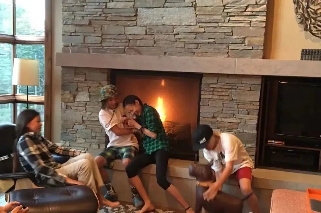 出征冬奥，全网爆红！继夺冠热议后，天才少女谷爱凌私宅又火了-68