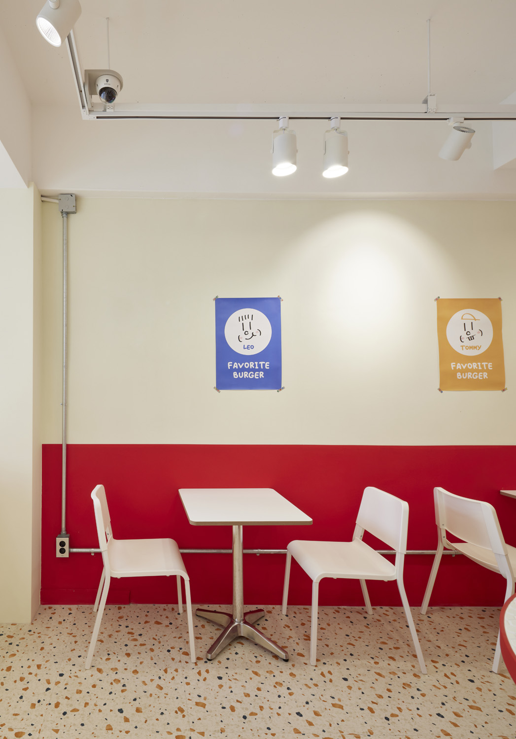 红色点缀，17 分贝的宁静空间-14