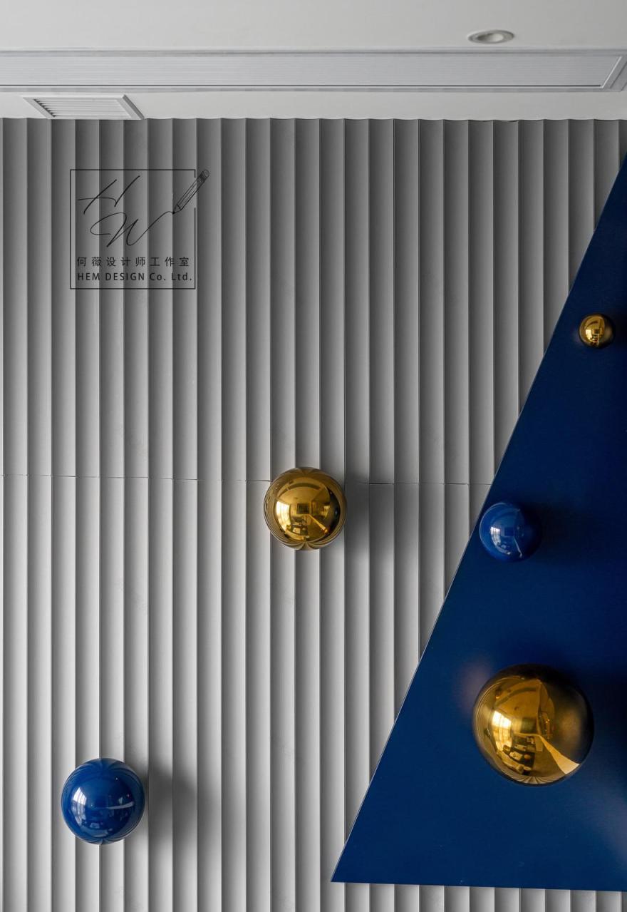 小圆球之旅 · 公寓变潮酷大宅的室内设计秘籍-9