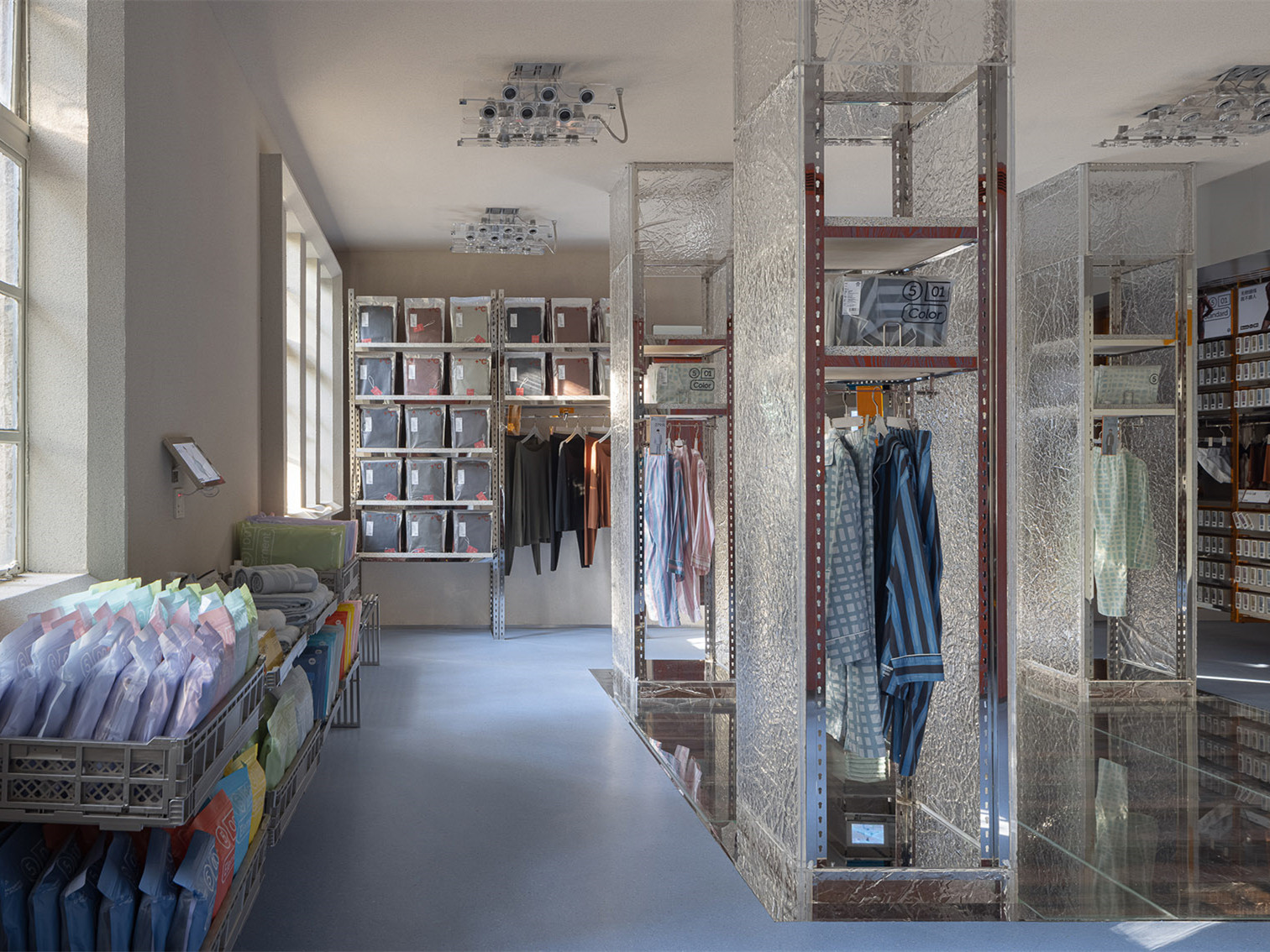 上海 Bananain 蕉内概念店丨中国上海丨Some Thoughts 设计工作室-3