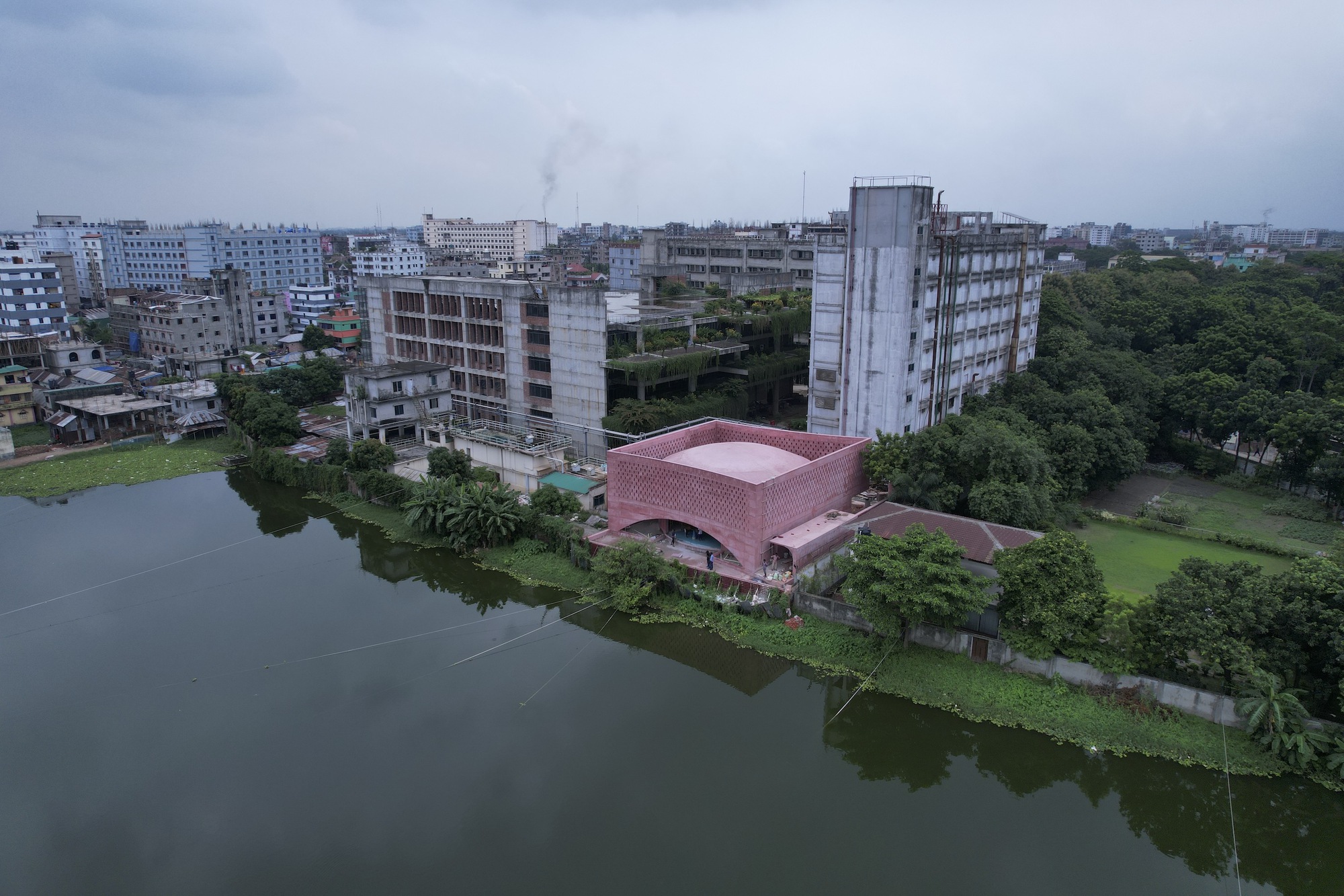 Zebun Nessa 清真寺丨孟加拉国丨Studio Morphogenesis-53