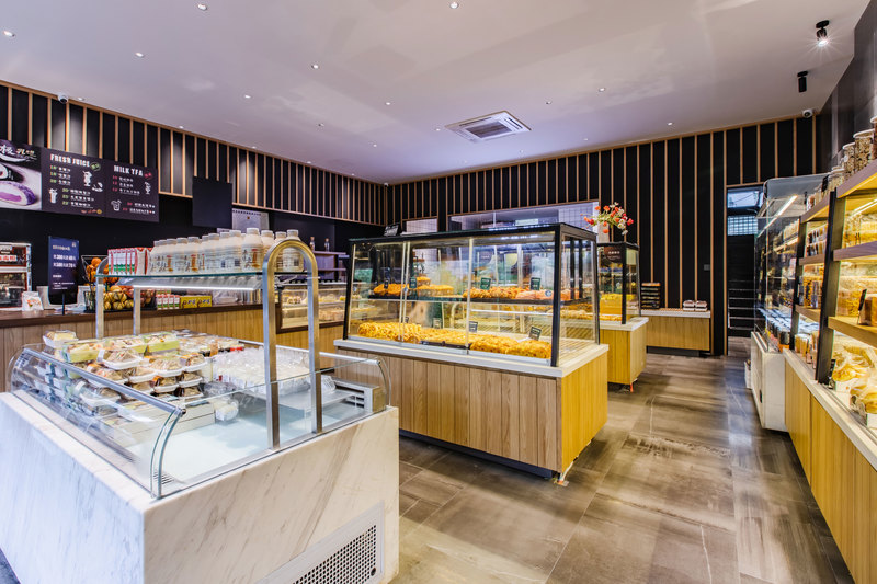 蜜悦蛋糕甜品站 | 温暖色调与通透空间的甜蜜邂逅-23