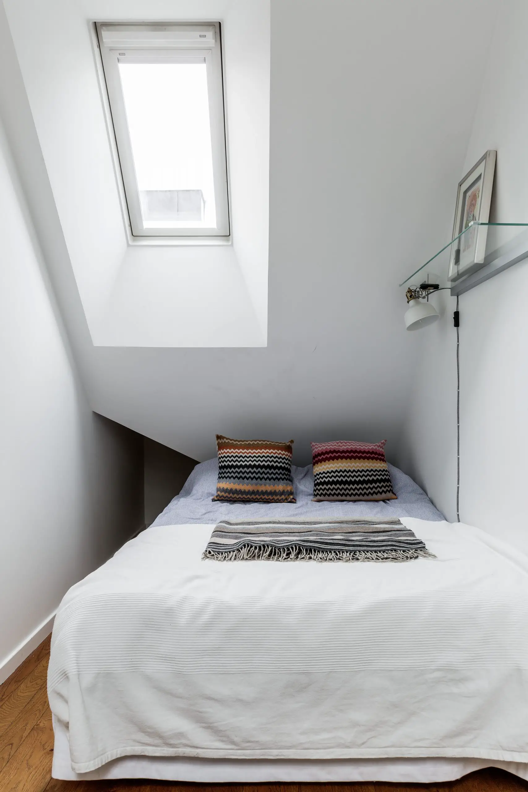 斯堪的纳维亚风跃层住宅 | 楼梯游戏激活空间-12