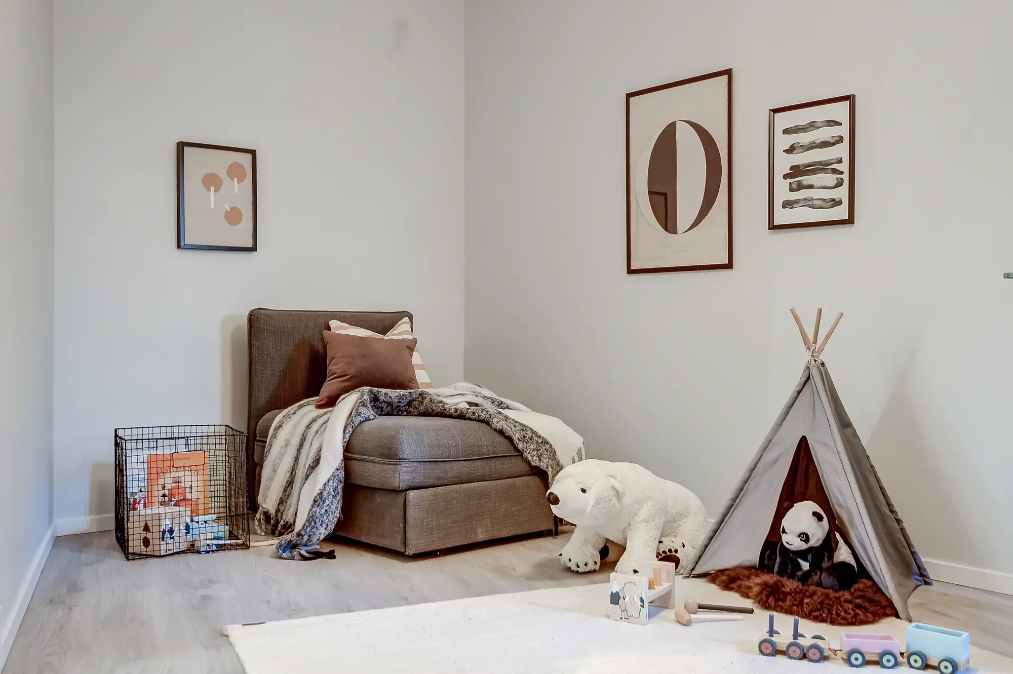 半弧形窗,赋予家庭公寓独特魅力-14