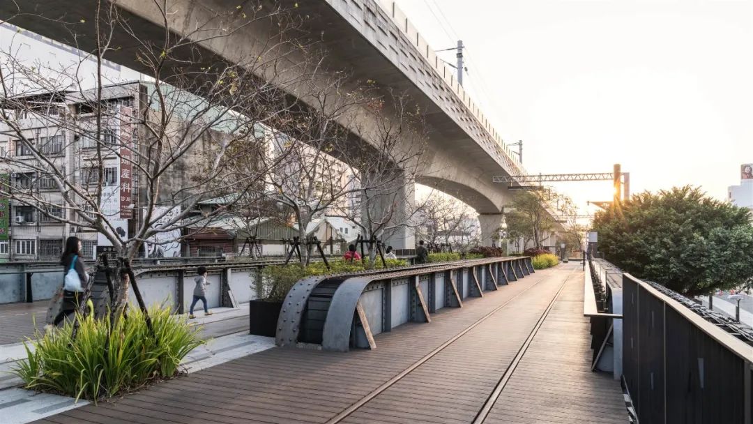 台中绿空铁道1908（台中绿空铁道轴线计划）丨中国台中丨Mecanoo,上典景观,谢文泰建筑师事务所-56