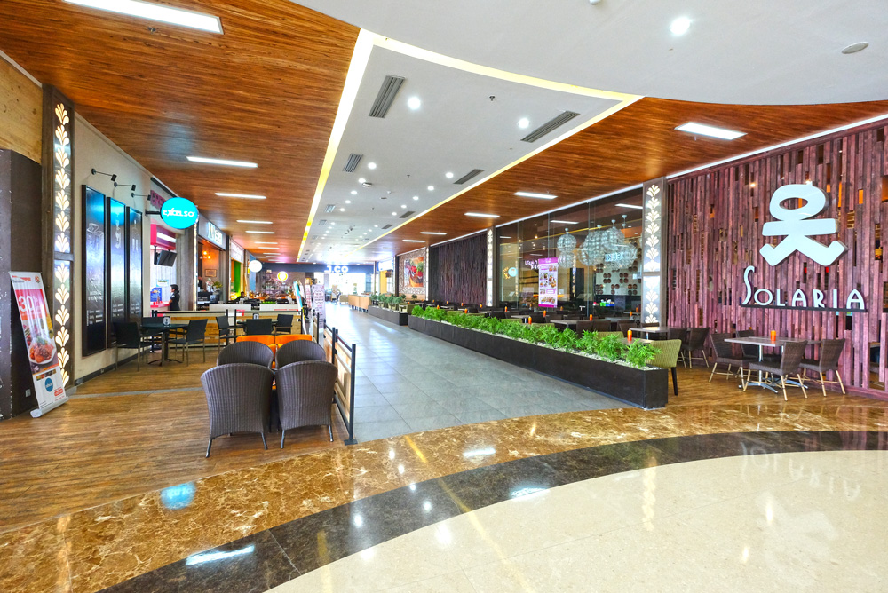 龙目岛爱皮卡腾购物中心-13