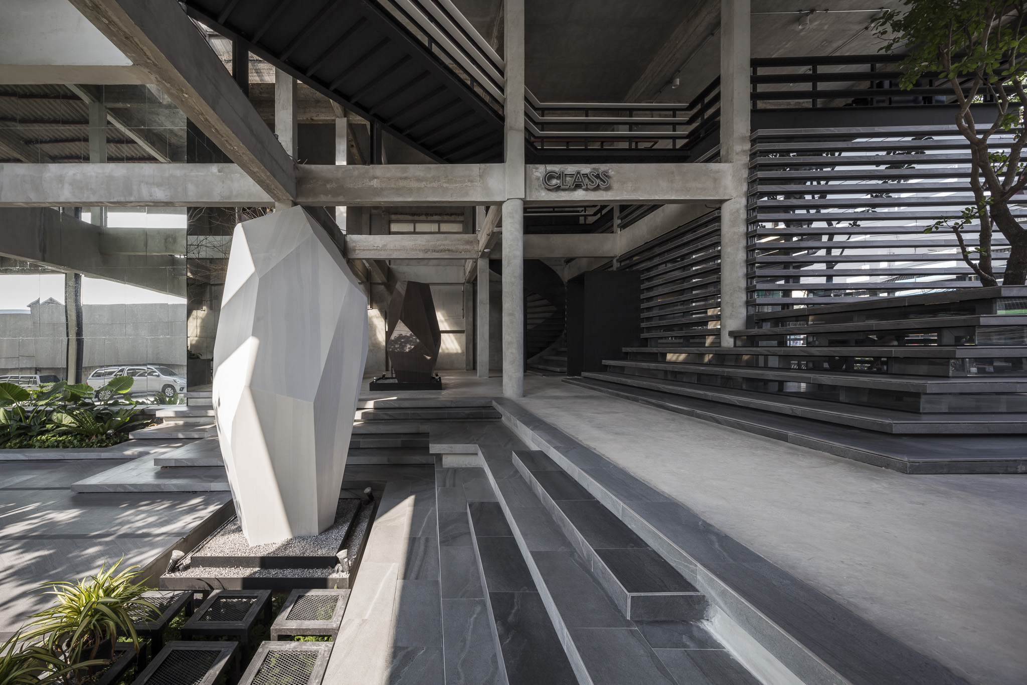 泰国废弃汽车服务中心变身高颜值设计社区-57