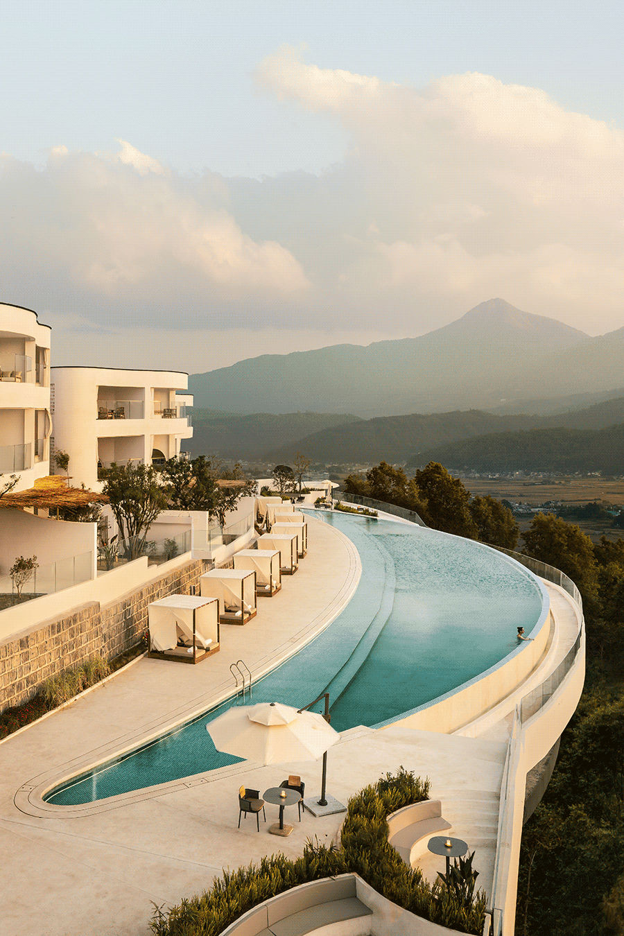 腾冲月泊半山温泉度假酒店丨中国云南丨CSD.DESIGN-30