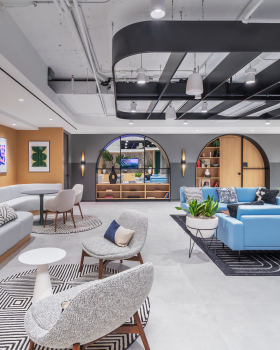 宾夕法尼亚大道上的办公设施丨美国宾夕法尼亚