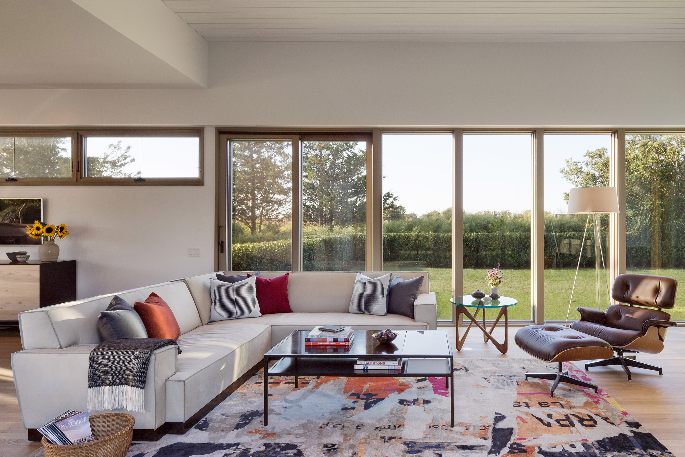 Hamptons house by Deborah Berke Partners contains two workout areas-14