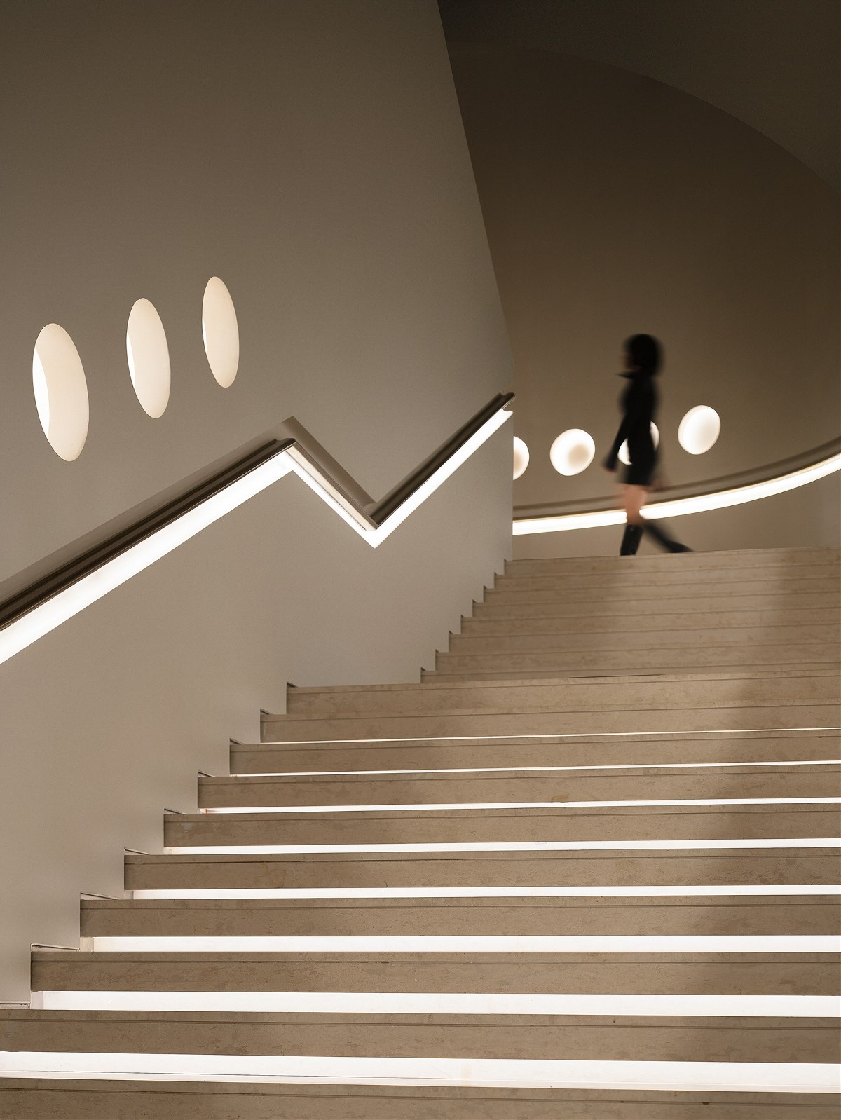 科技感咖啡馆，给你静谧的感受，神秘的感官！-2