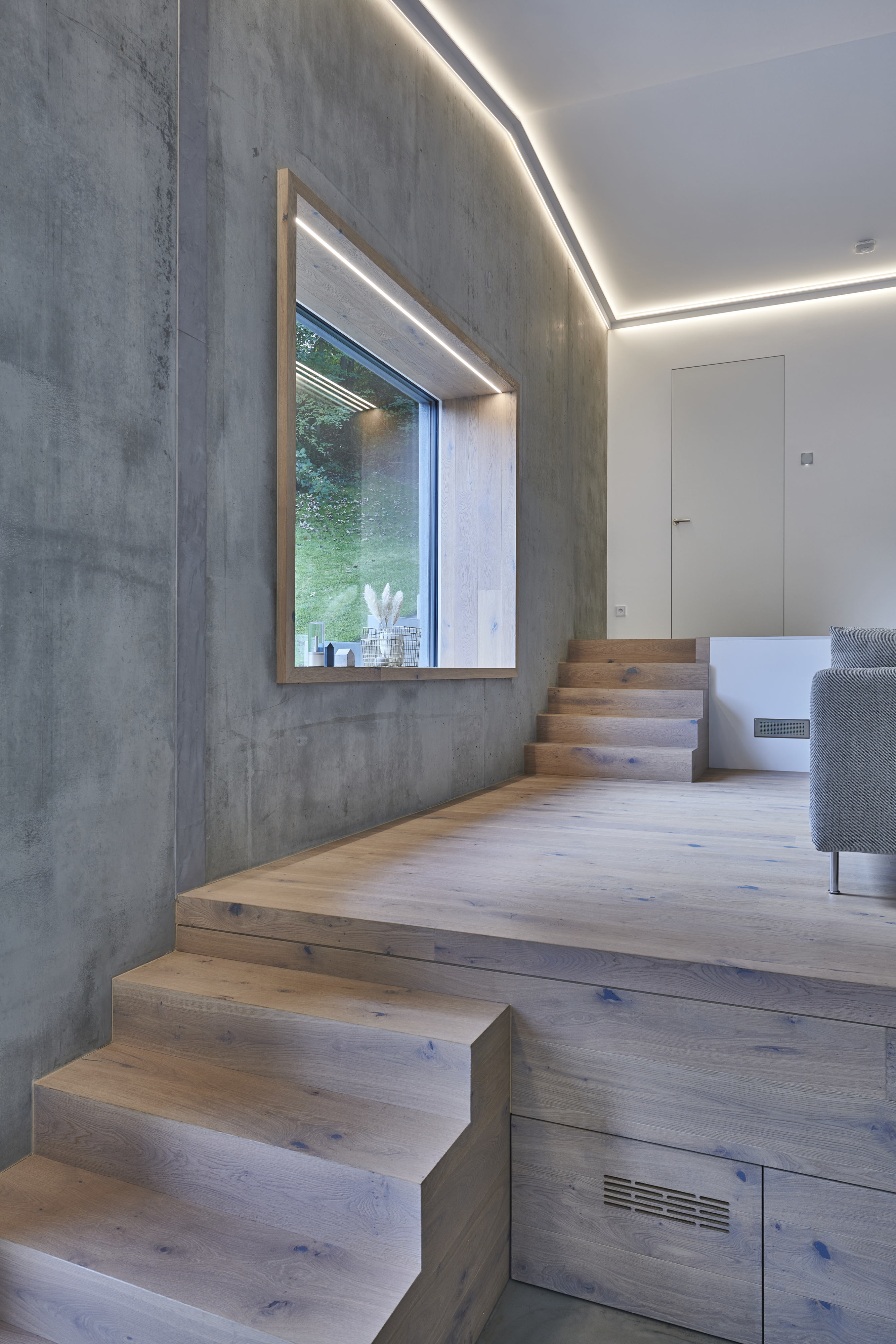 城堡山下的住宅与古橡树共生-23