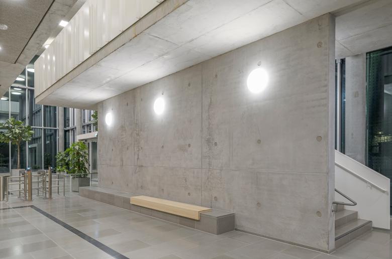 Sportbad NeckarPark 游泳馆丨德国斯图加特丨Niels Schubert Fotograf | BFF-60