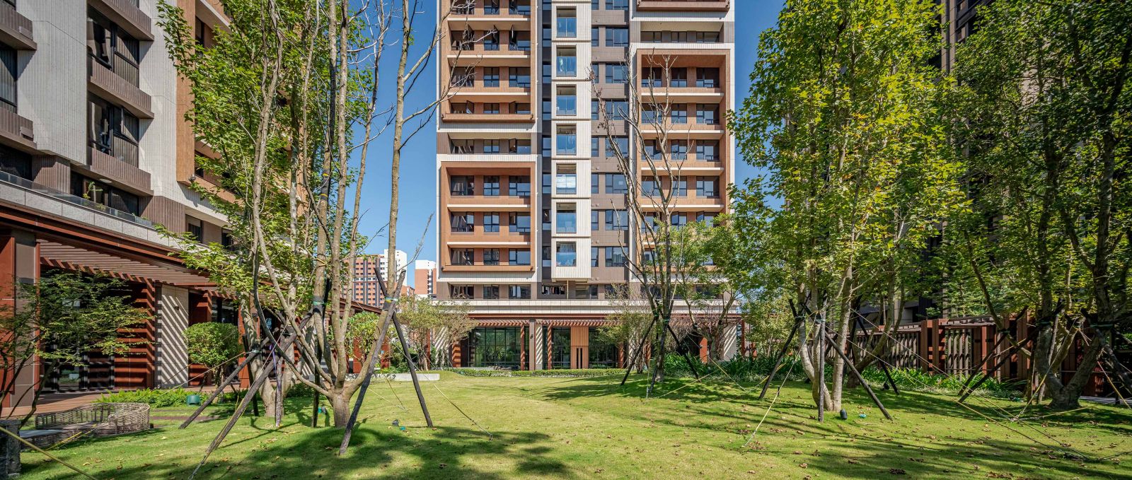 「国泰丰格」中庭住宅景观设计丨中国台湾丨金以容,林弘壹,朱弘楠建筑师事务所-1